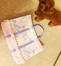 川島菜月『持ちつ持たれつ』