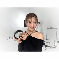 宇野実彩子、『丸の内サディスティック』歌ってみた動画のオフショット披露「ファァァ最高です！」「大人の色気！！！！！」の声