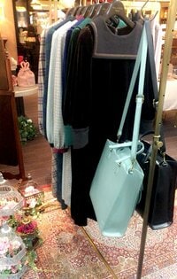 上原さくら『可愛い秋冬服の展示会に行ったよ』