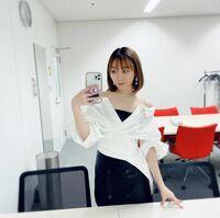 “大人の魅力溢れる”須田亜香里のオフショットに喜びの声「いい女 うっとり」「理想的なスタイルと衣装」