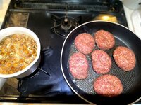 尾形あい『ハンバーグって難しい』