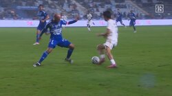 「完全に別格だな」中村敬斗が起点！華麗な“2枚かわし”ドリブルから右足一閃「上手すぎる！」圧巻フィニッシュでゴールを呼び込んだ瞬間