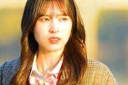 5人から一目ぼれされた高3女子、切ない“別れ”を経験したイケメン男子と運命的な再会…美しすぎる登場シーンに「冬のソナタやん」スタジオ衝撃『今日好き』卒業編2025 in ソウル第1話