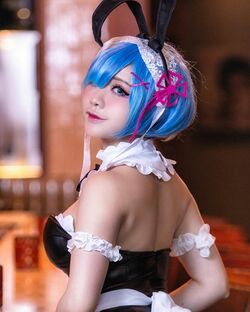 『リゼロ』レムの人気は世界共通！カナダ出身コスプレイヤー・vivid visionのバニー風コスプレに熱視線