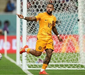 オランダが米国相手にいきなり先制！デパイが鮮やかな一撃！「流石エース」「華麗な崩しすぎた」と称賛続々【W杯決勝T１回戦】