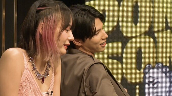 【映像】岡田紗佳、Hiroの“まさかの行動”にフリーズ