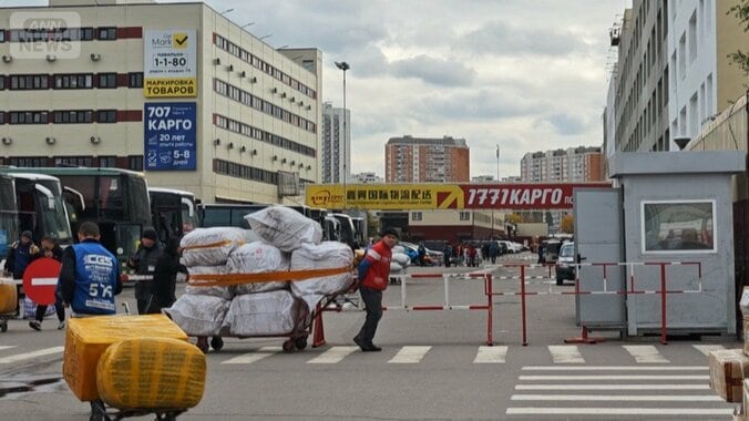 ゲートには「合言葉」で入る。個人情報はいらない