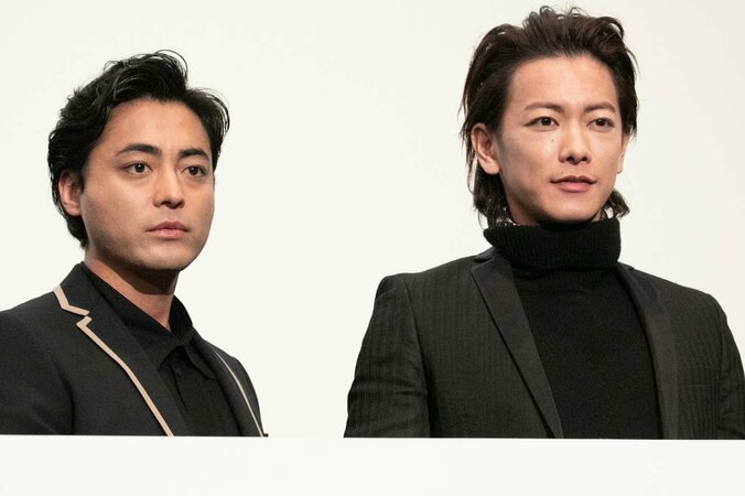 佐藤健、山田孝之の役作りを絶賛「役に入り込む深さの次元が違う」 1枚目