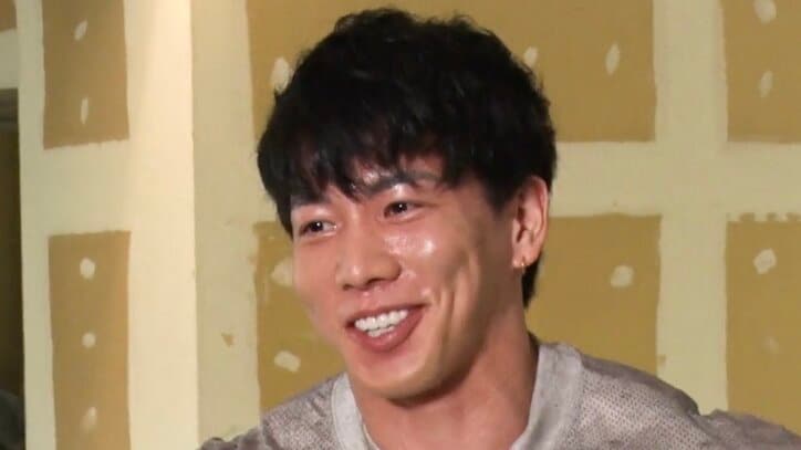 【写真・画像】「好きみたいだな」 横川尚隆、“意中の女性タレント”を公開暴露され赤面　1枚目