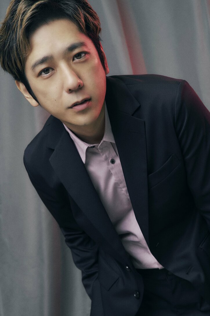 【写真・画像】二宮和也、相思相愛の俳優・桐谷健太との絆を語る「信頼できると一番に思ったポイントは、犬に吠えられない事(笑)」 4枚目