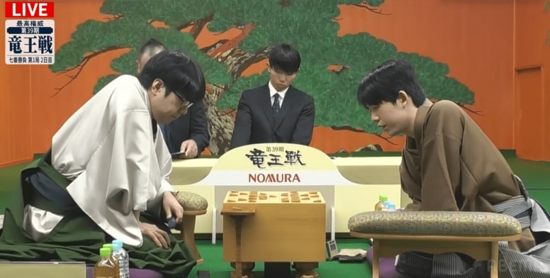 「挑戦者の腕の見せ所」藤井聡太竜王のペースで中盤戦へ！服部慎一郎七段との注目の開幕戦／将棋・竜王戦第1局