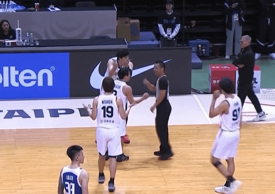 衝撃ジャッジに日本の選手たちが抗議