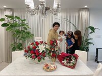 アレクサンダー『明日28才になります❤️』