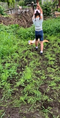 山川恵里佳『スイカ割りからのファミレス』