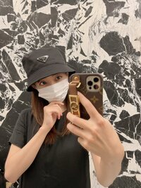 川崎希『PRADA♡』