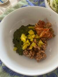 キャシー中島『屋上庭園のジィジとエイト』