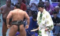 【映像】前から見てもスゴイ 芸術的な筋肉美