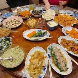  小柳ルミ子、たかの友梨氏の自宅で堪能した超豪華な料理「凄いご馳走」「最高の友達」の声 