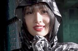 TWICEモモ、約10年ぶり姉・ハナとのダンスで息ぴったり「昔のことを思い出します」