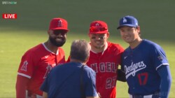 「スリムになった？」大谷翔平の盟友トラウトが腕を振って渾身の爆走！全力プレーにファンも大興奮「全力のトラウトかっけーよ」