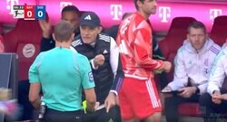 放送禁止レベル！ブチギレる監督が怖すぎる “開始4分の退場劇”から怒りが早くも頂点に… イエローカードを出されて余計にキレる衝撃の瞬間