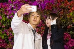 金髪イケメン男子、清楚系高1美少女と初2ショットでメロメロ「嬉しすぎてやばい」『恋ステ2022春』第2話