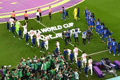 どちらも勝てば決勝トーナメント進出！　イランとアメリカが激突