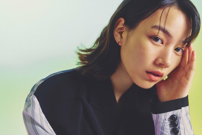 【写真・画像】「満足できないから続けられる」のん、宮本信子から学んだ俳優哲学と芸歴20年目の自問自答　1枚目