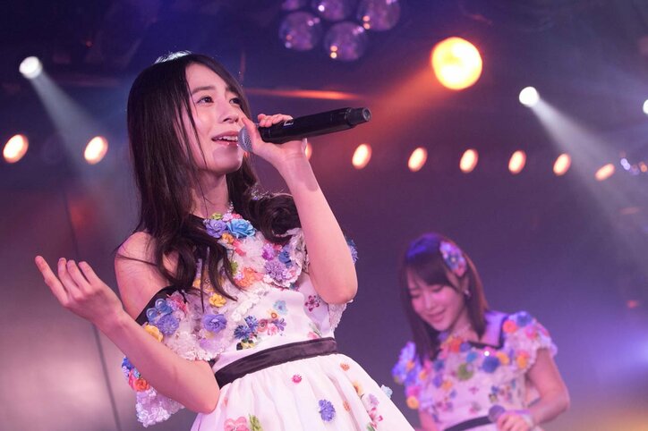 AKB48「今までで一番ハードな劇場公演」がスタート 向井地美音は東スポ記者の質問に「ブルマで滝行」を公約