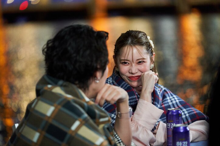 フェロモン爆発系美女「もっと距離を縮めたい」自ら近づき…本命イケメン経営者に大胆アピール！ライバル女子「浮気現場目撃した気分」