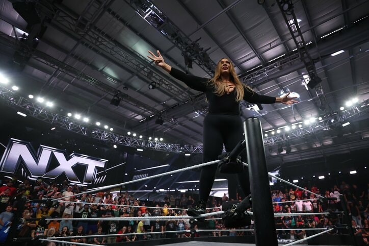 【画像】ビッグなプリキュア？ 巨漢美女の“衝撃コスチューム”