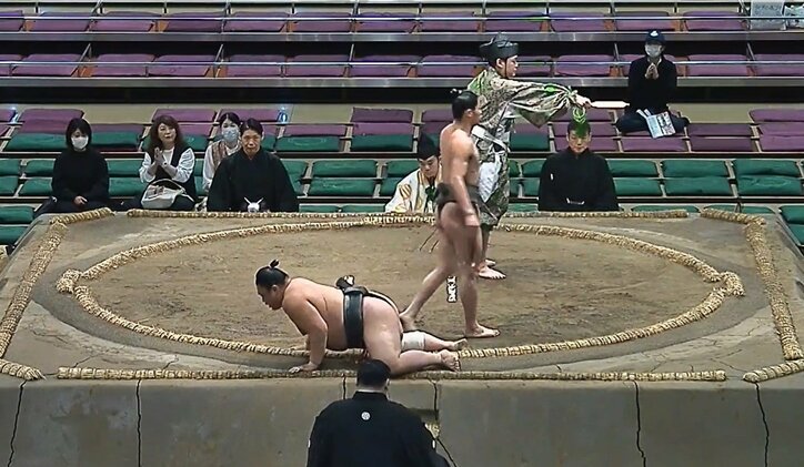 【写真・画像】　1枚目