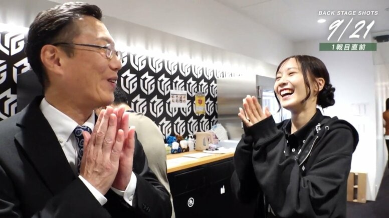 注目のグラドル雀士・佐野ひなこ、レジェンドに「かっこいい」と褒められ「うれしい♪」と大はしゃぎ／麻雀・Mリーグ