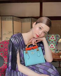 生見愛瑠の“おとな～”なワンピース姿に「絵みたい！」「おとなめるるスキ～」の声