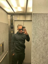 市川海老蔵『おわってお墓参りへ』