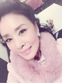 小柳ルミ子『プロのメイクさんも驚いた…٩(๑❛ᴗ❛๑)۶‼️』