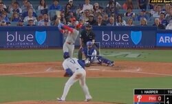 もうワケわからん！ 大谷翔平が操る“七色の変化球”　エグい落差で急降下する“魔球”→強打者があっさり“マン振り三振”「かなり状態がいい」