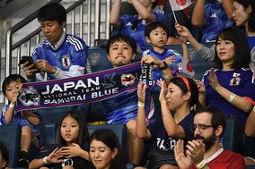 【W杯】「日本人は絶対にゴミを残して帰らない」　サポーターの開幕戦での“粋な行動”に海外脚光「話には聞いていたけど…」