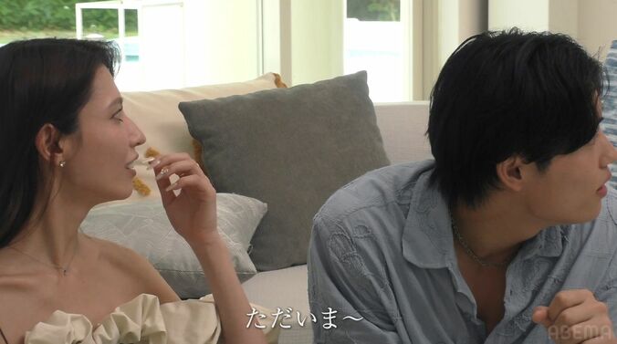 【写真・画像】「浮気現場見られた感じ」「修羅場だ」見つかってしまい…むちゃくちゃ気まずい空気に　2枚目