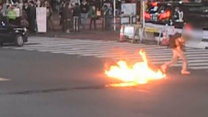 渋谷スクランブル交差点で灯油まき放火か　50代男逮捕　ネットで事件におわせる 1枚目