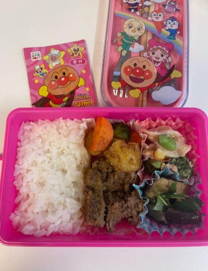  高橋真麻、周りと比べると大きかった娘の弁当「おかずを食べきれなかった」  1枚目