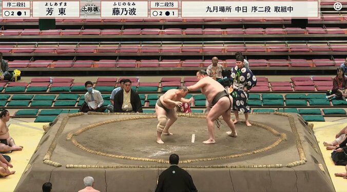 「進撃の巨人みたい」「感覚バグる」大相撲で衝撃の“身長差”対決 ファン困惑 4枚目