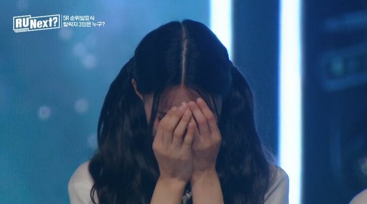 残酷すぎる順位発表、かつて1位だった練習生が脱落!生き残った練習生はショックで号泣、呼吸を荒げ嗚咽も