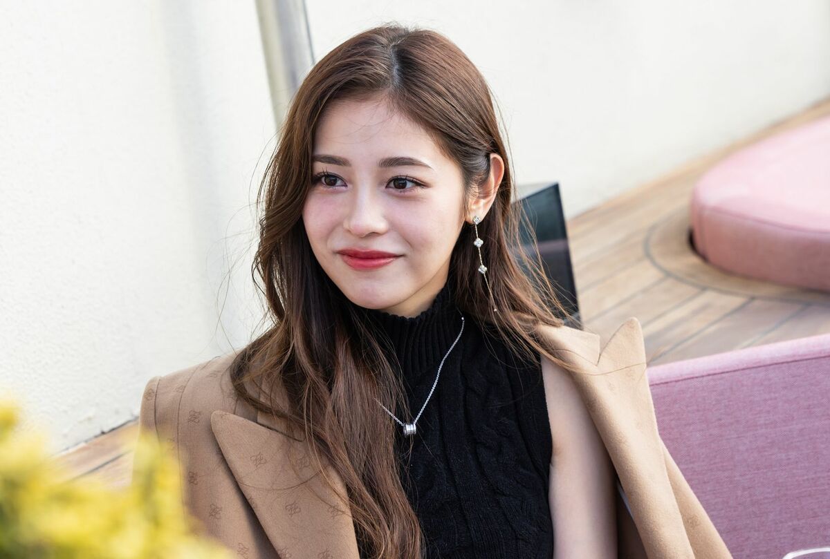 [れいか] 奇跡の9頭身！No.1モテ美女、あまりの美しさに男たちが呆然