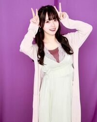 「大人の雰囲気でいいね」ラスアイ松本ももな、“私服とは雰囲気が違う”カジュアルコーデを披露し反響