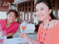 藤原紀香、夫・愛之助と初の海外旅行へ 夫婦でのんびり過ごす様子を公開