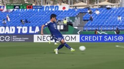 「そこ通すか！？」日本代表DF、韓国守備陣を切り裂く“30mキラーパス”に称賛続々「うますぎて笑う」決定機逸のFWには「決めてくれー」【U23アジアカップ】
