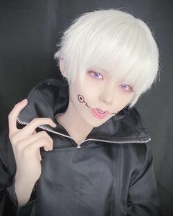 「まんま棘先輩」AlbaNox・りき、アニメ「呪術廻戦」狗巻棘のコスプレ披露