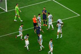 【W杯】本田圭佑、前半ATに「7分!?」と反応　“おなじみ”の数字に思わずツッコミ「これ何回言わせるんすか？」