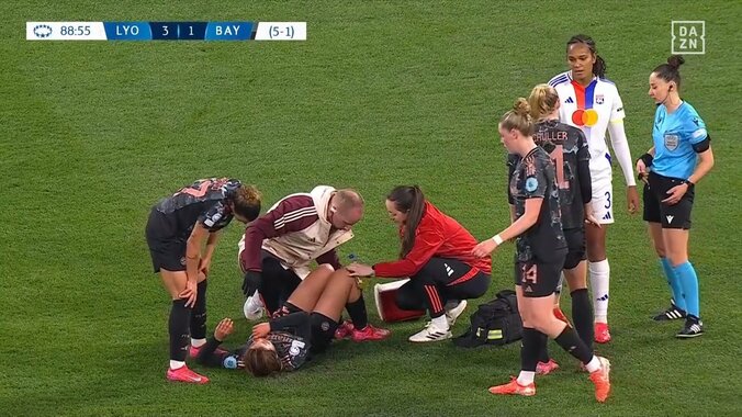 【映像】谷川萌々子、競り合いから転倒→負傷退場の一部始終